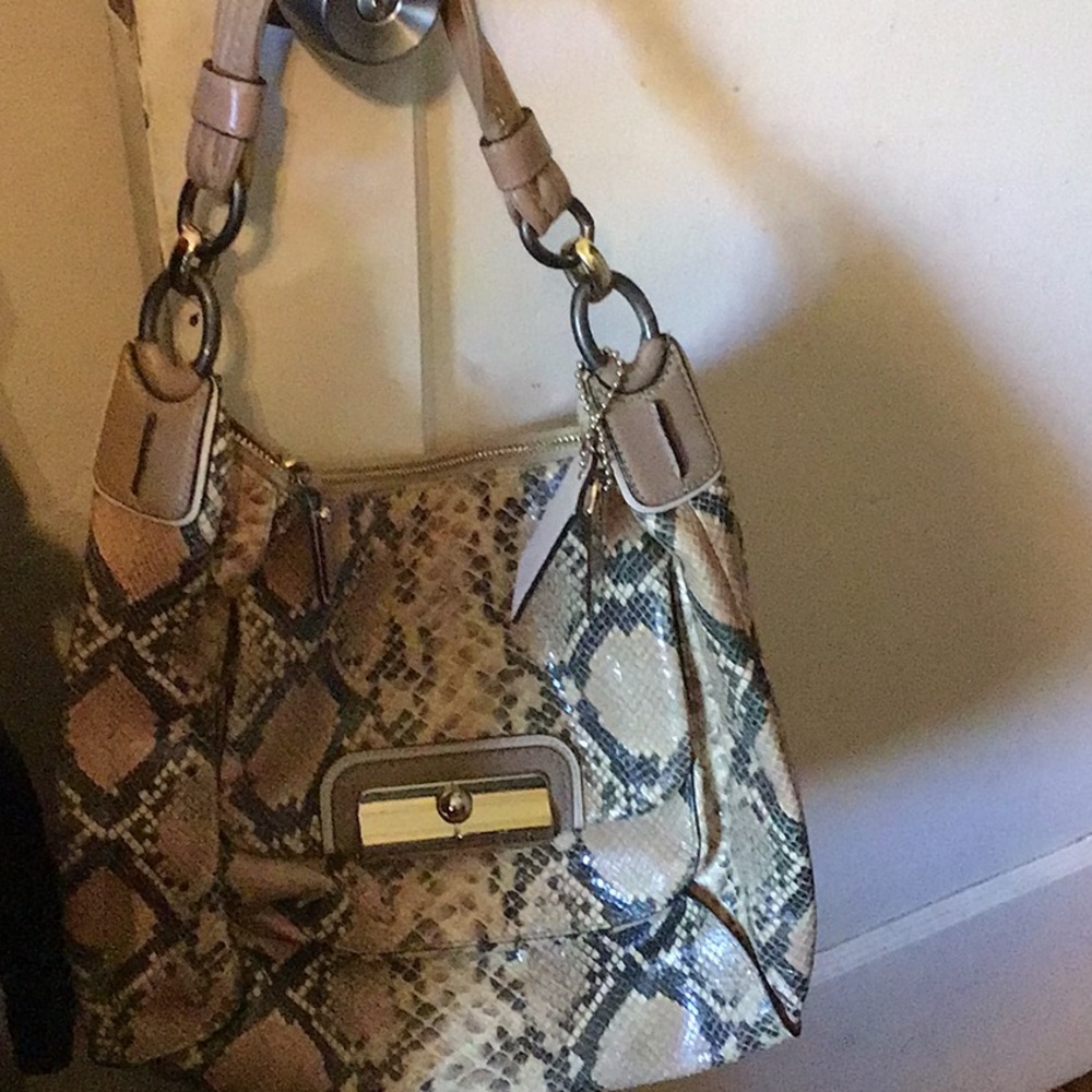 Coach Women's Bag - Picture 5 of 7